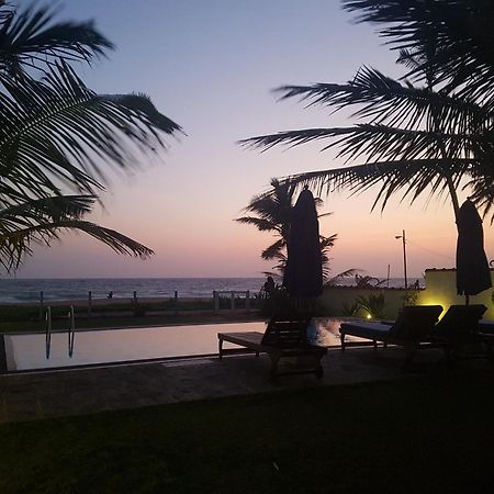 Tropical Beach House Hikkaduwa Exterior foto