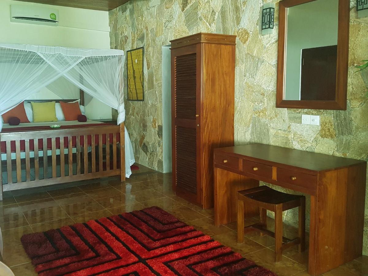 Tropical Beach House Hikkaduwa Exterior foto
